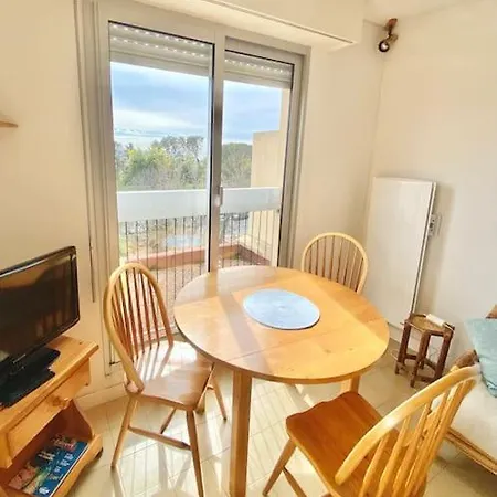 아파트 Appart Estivale Pr 4pax Acces Plage Saint-Raphaël