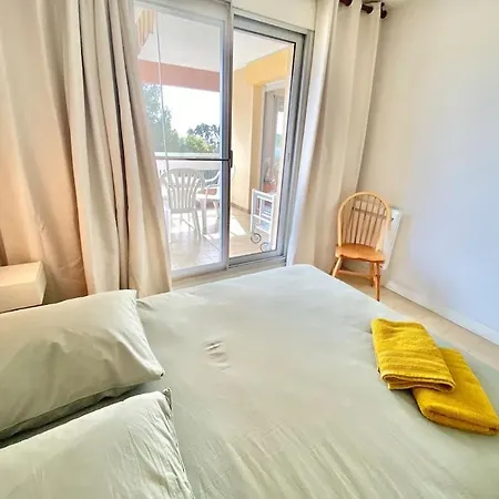 아파트 Appart Estivale Pr 4pax Acces Plage Saint-Raphaël
