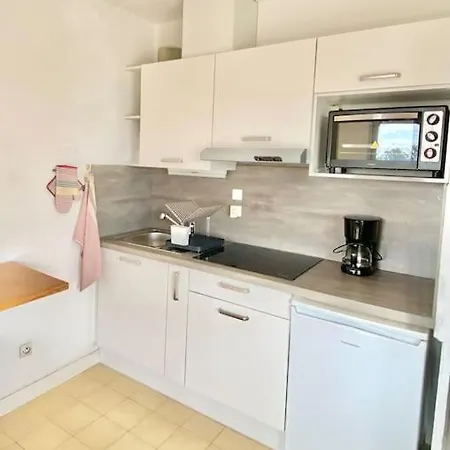 아파트 Appart Estivale Pr 4pax Acces Plage Saint-Raphaël